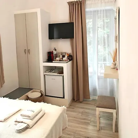 Πανσιόν Heritage Plateia