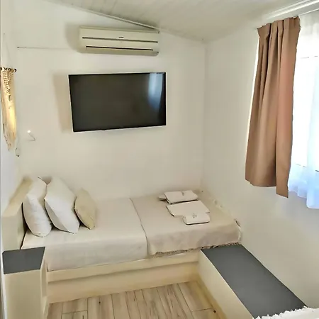 Πανσιόν Heritage Plateia 4*